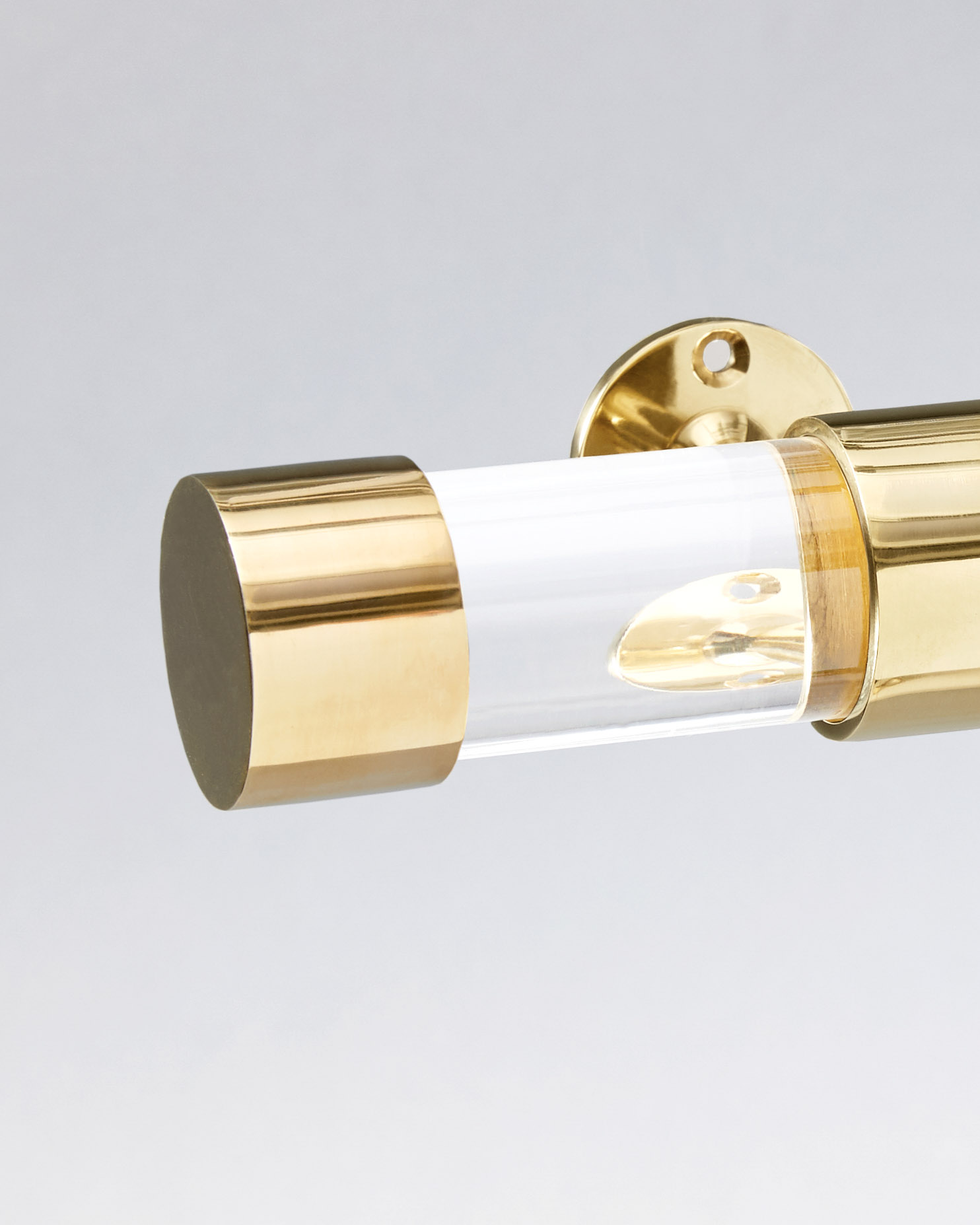 LuxHoldUps 2019 LuxHoldUps Curtain Bracket Rings Polished Brass 1 1 2 Endcap v1 1