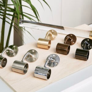 LUX 220124 BKNY 9727